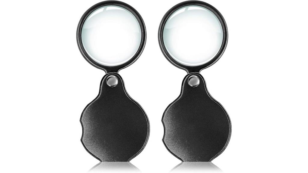 compact magnifying glass set